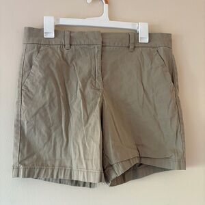 Tommy Hilfiger Women’s Khaki Chino Shorts Size 10 Stretch Cotton Spandex